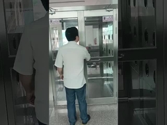 Dubbele schommeldeur lucht douche kamer voor chemische installaties 1 jaar garantie