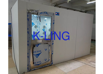 UV-lamp en LED-verlichting Cleanroom Air Douche Tunnel met maat